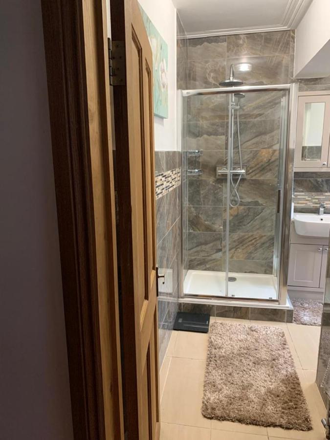 Fbs Homestay Norwood Екстер'єр фото